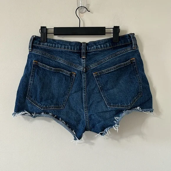 Abercrombie & Fitch The Mom Short High Rise Dark Wash Size 28 - Picture 7 of 7